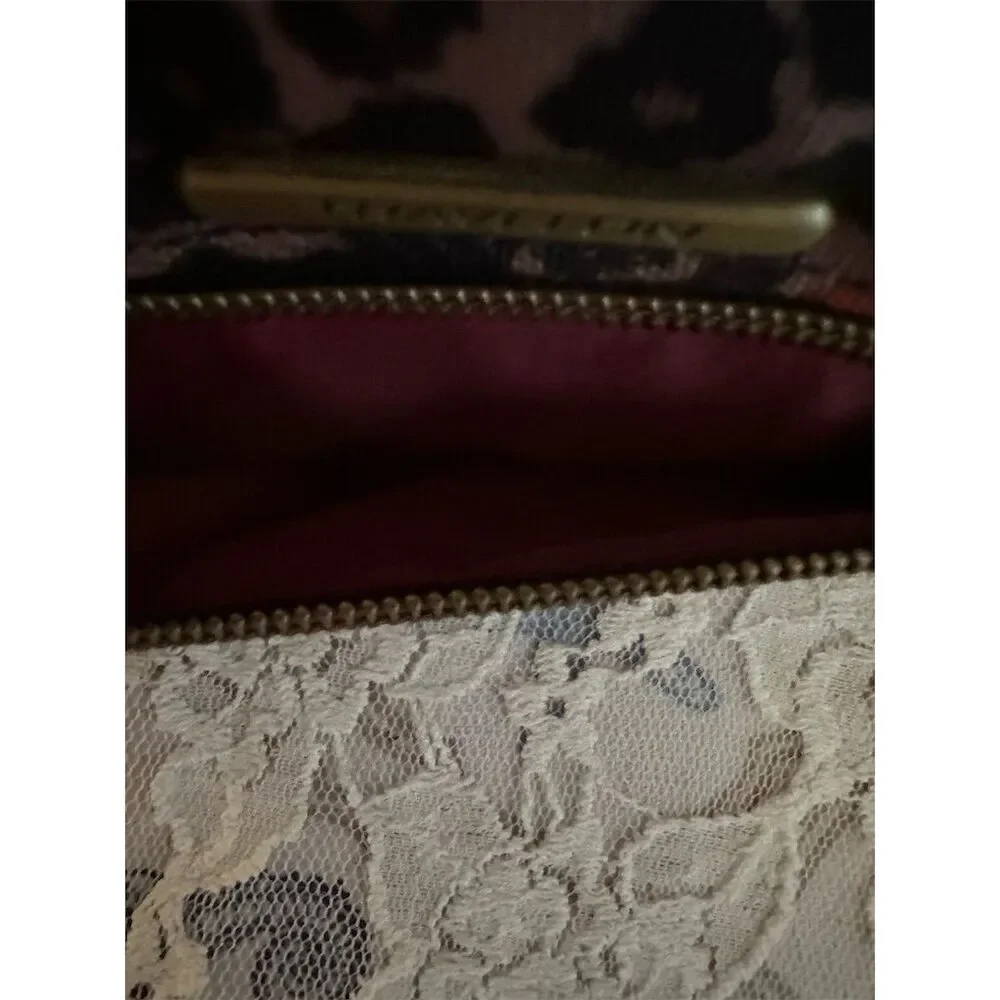Travelon Women's RFID Blocking Animal Print Wristlet Wallet